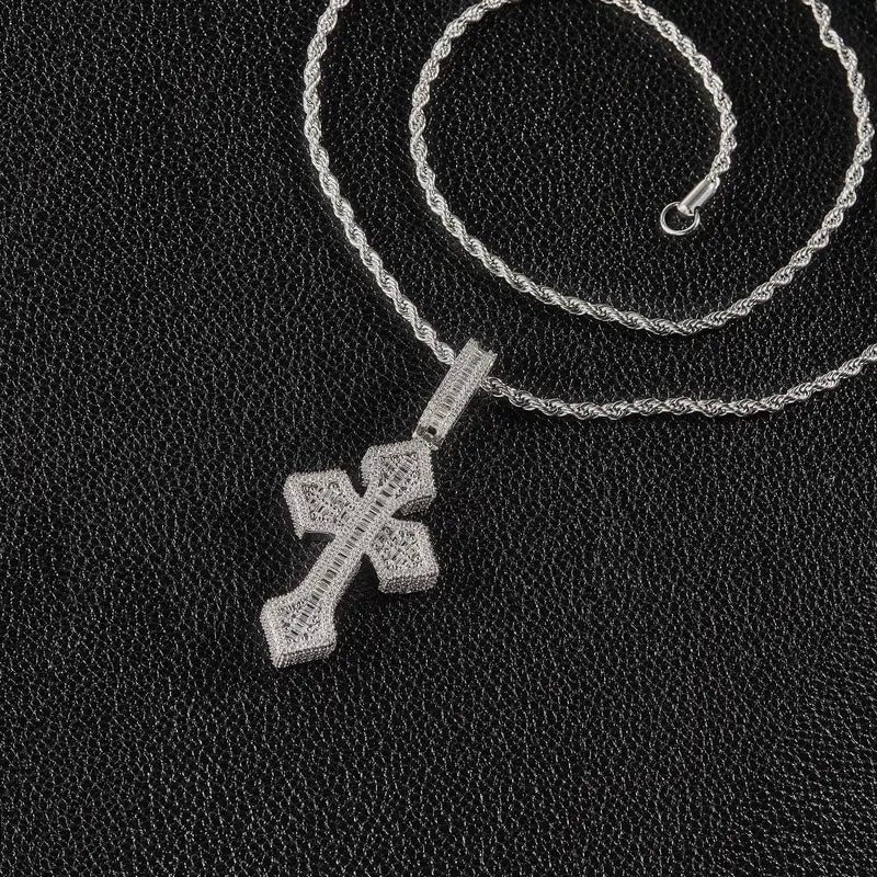 IcedCross™ Pendant – Royal Flair™