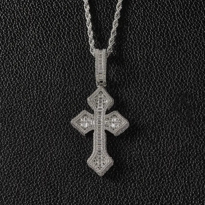 IcedCross™ Pendant – Royal Flair™