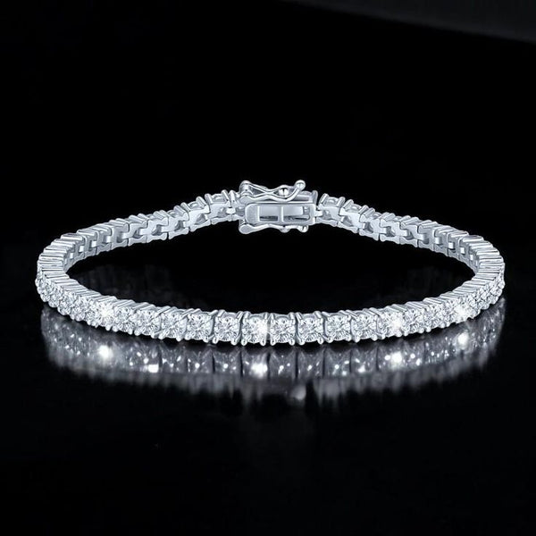Royal Flair™ 4mm Iced-Out Tennis Bracelet