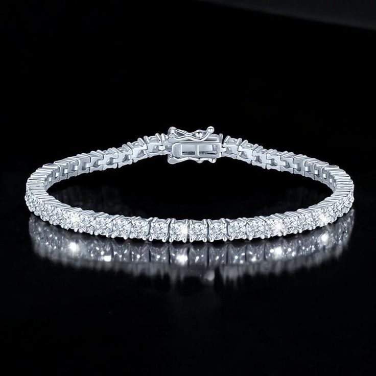 Royal Flair™ 4mm Iced-Out Tennis Bracelet
